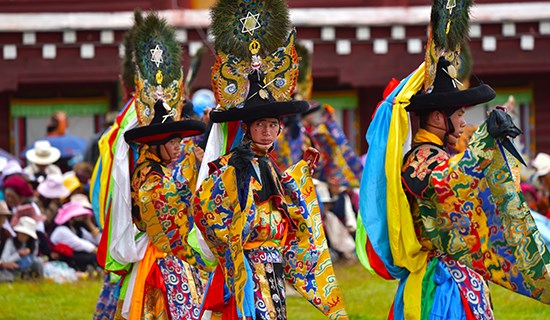 Fête de Danse de Masque au Monastère de Huiyuan