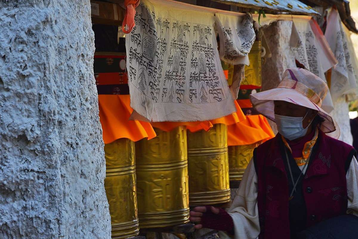 Pilgrim during Shoton Festival at Drepung Monastery | Photo par Liu Bin