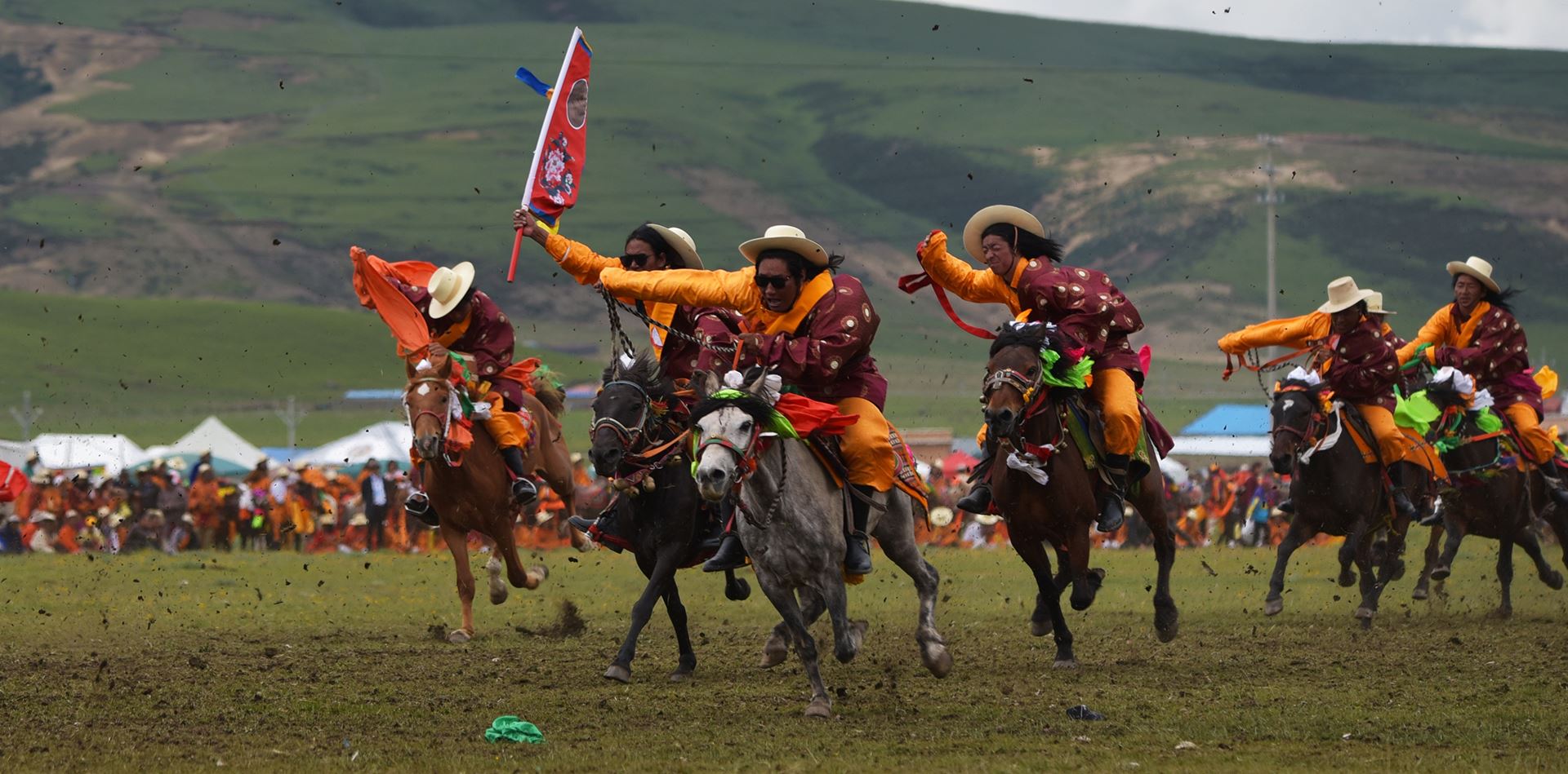 Voyage au Tibet pendant la Fête de Courses de Chevaux à Damxung en 2021