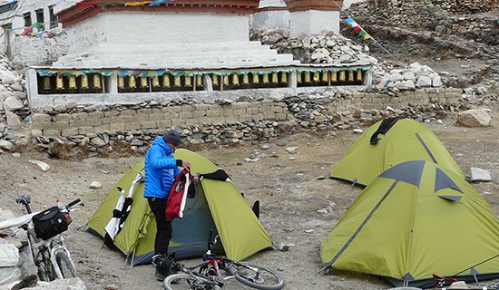 Voyage Cycliste de Lhassa à Katmandou via BC Everest